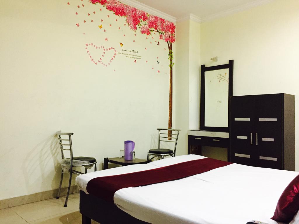 Sukhman International Hotel Near Amritsar Railway Station Екстер'єр фото