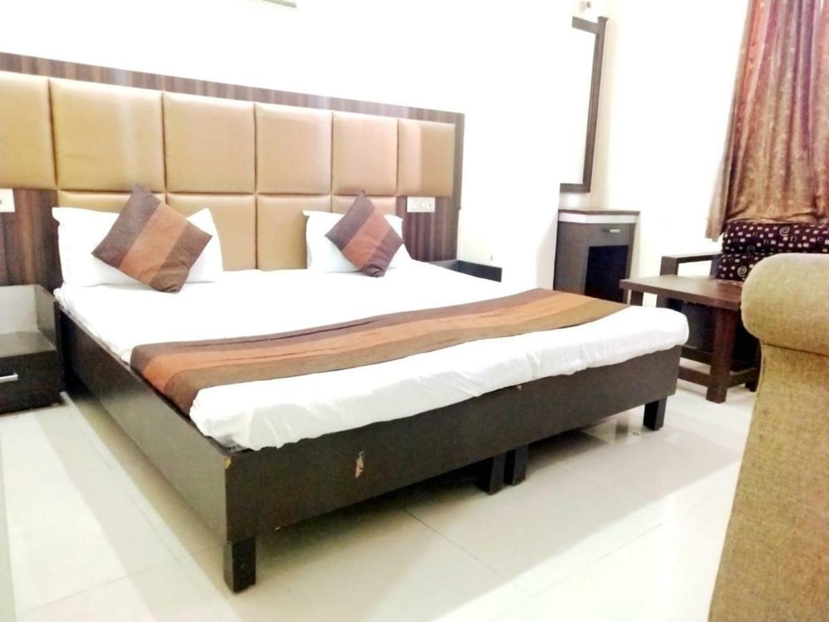 Sukhman International Hotel Near Amritsar Railway Station Екстер'єр фото